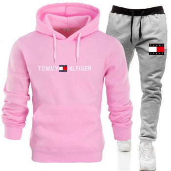 Survêtement Homme Tommy Hilfiger – Confort et Style-ouagadougou